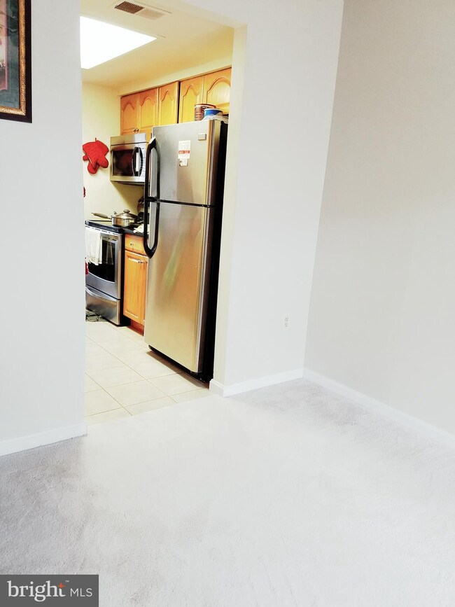 9073 Mcclellan Common, Manassas, VA 20110 - photo 7