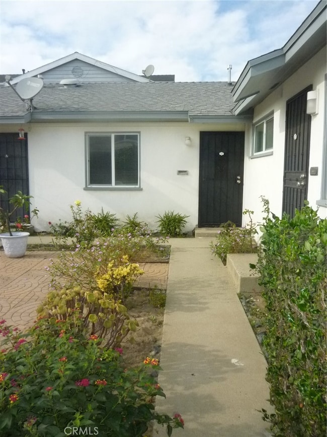 712 Sartori Ave unit B, Torrance, CA 90501 - photo 2