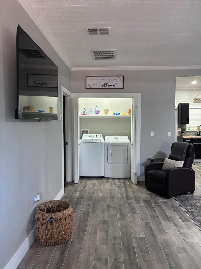 1135 Red Fox Rd, La Grange, TX 78945 - photo 5