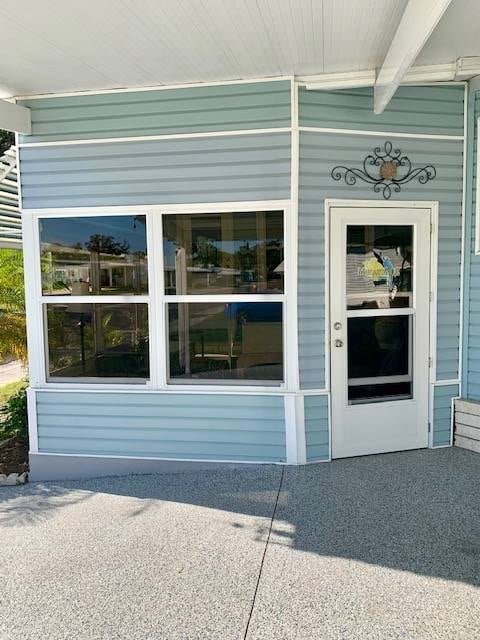 Fl room entry