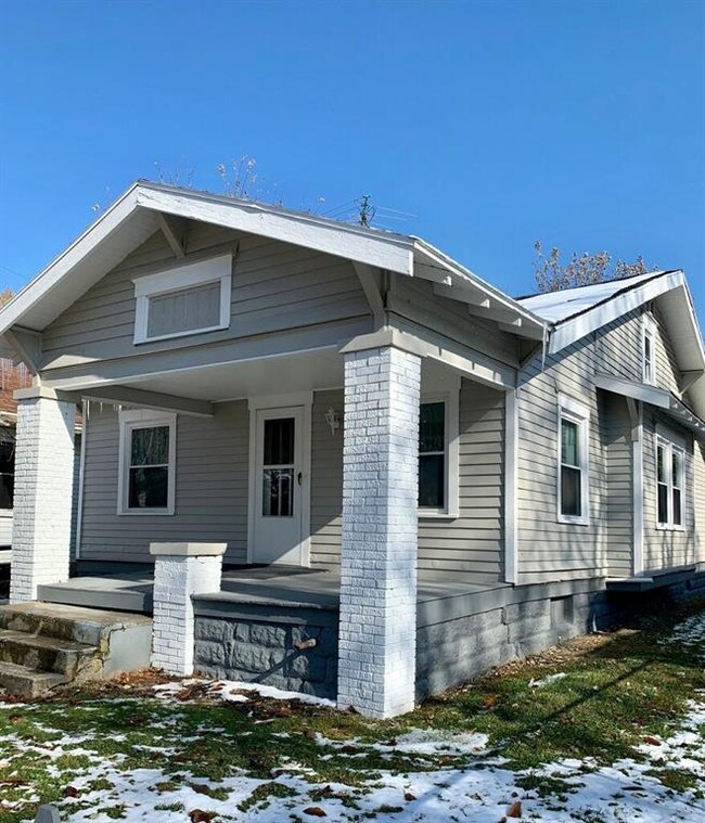 1516 N Walnut St, Muncie, IN 47303 - photo 2