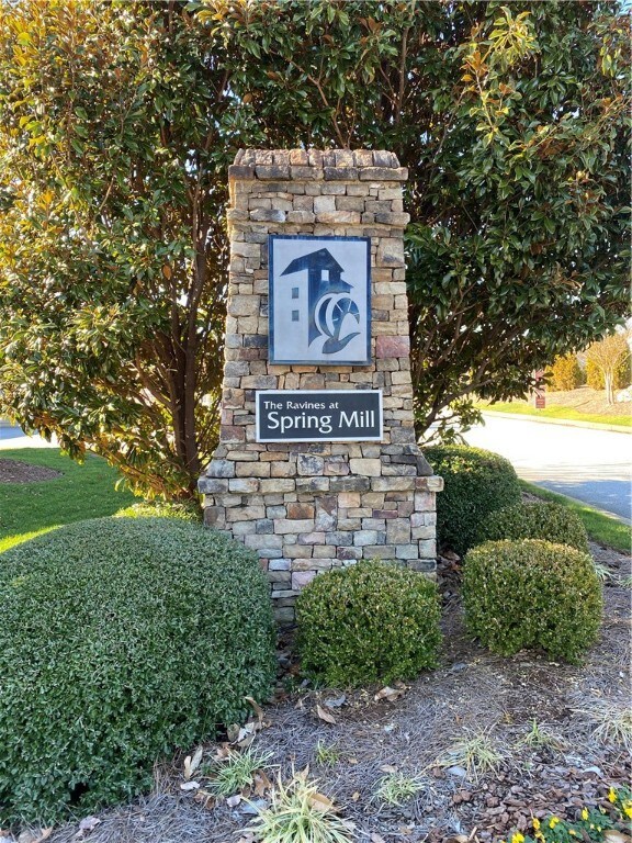 152 Grinders Cir unit Greer, Greer, SC 29650 - photo 2