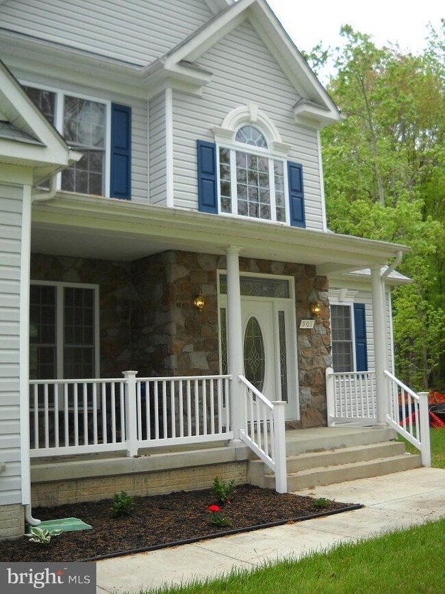 901 Middle Rd, Middle River, MD 21220 - photo 3