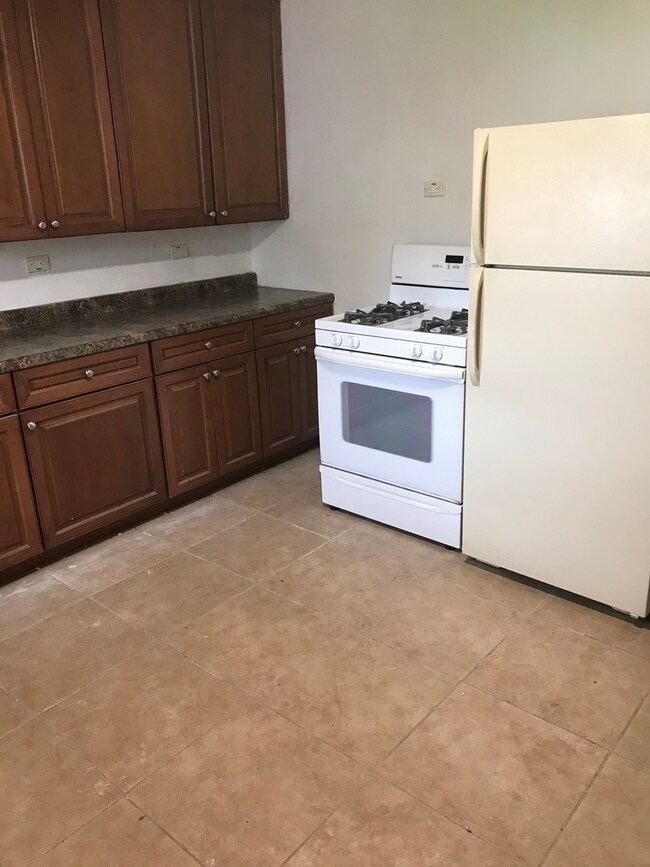 18910 John Ave, Country Club Hills, IL 60478 - photo 4