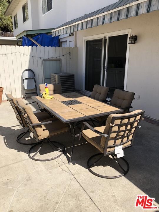 8241 Erskine Green, Buena Park, CA 90621 - photo 2