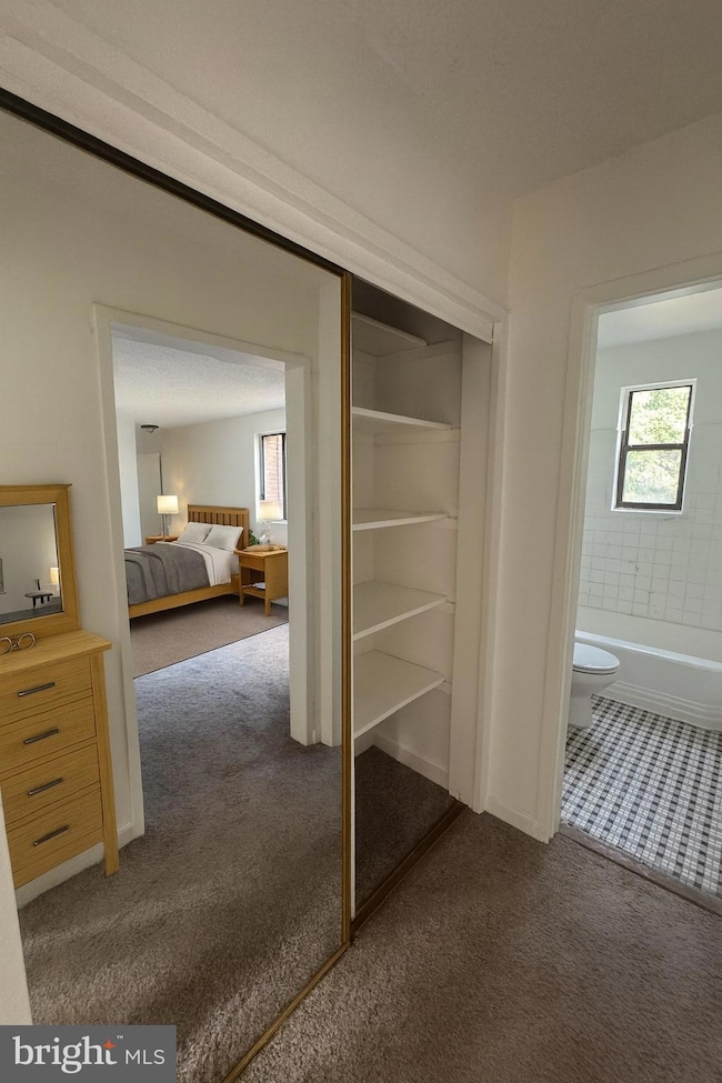 4725 1st St SW unit 303, Washington, DC 20032 - photo 2