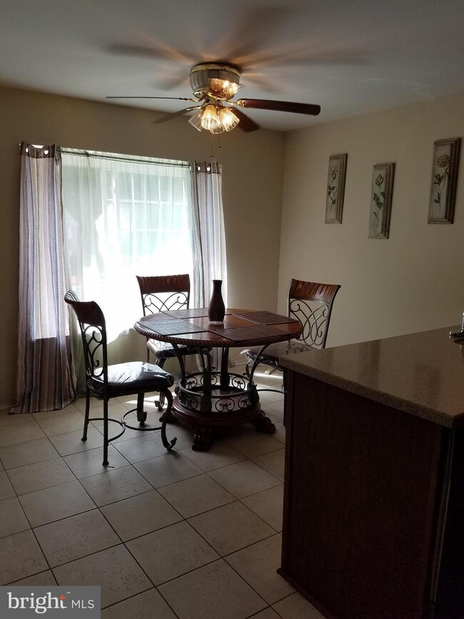 11883 Blue February Way, Columbia, MD 21044 - photo 5