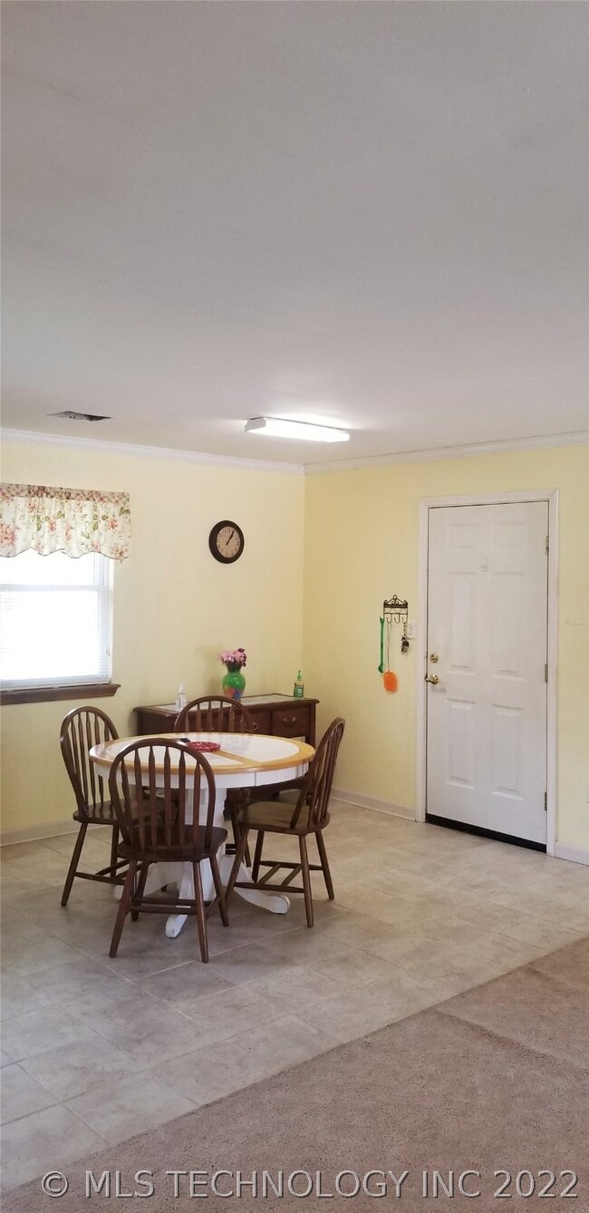 1400 W 6th St, Okmulgee, OK 74447 - photo 4