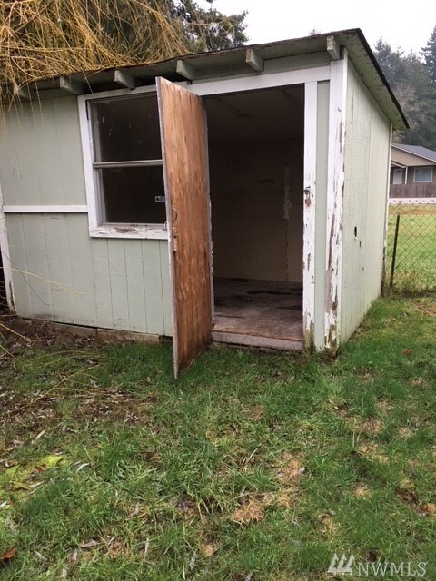 8417 Pepperidge Ln SE, Yelm, WA 98597 - photo 7