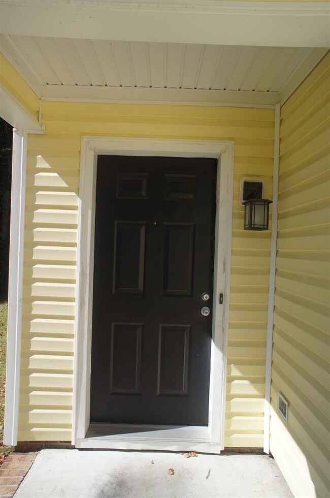 129 Highland Ct, Jacksonville, NC 28540 - photo 3