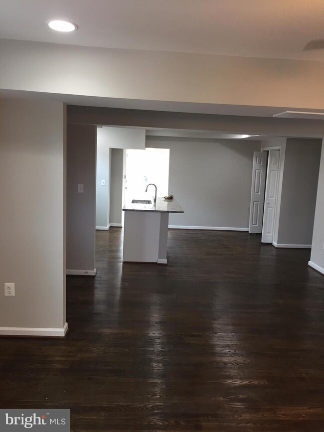 5209 Blaine St NE, Washington, DC 20019 - photo 3