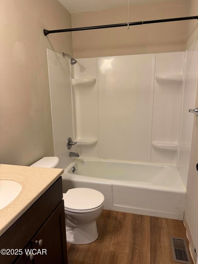 2275 N Cable Rd unit 25, Lima, OH 45807 - photo 7