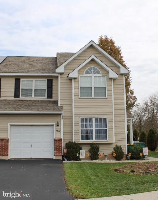 656 Honeysuckle Way, Pennsburg, PA 18073 - photo 2