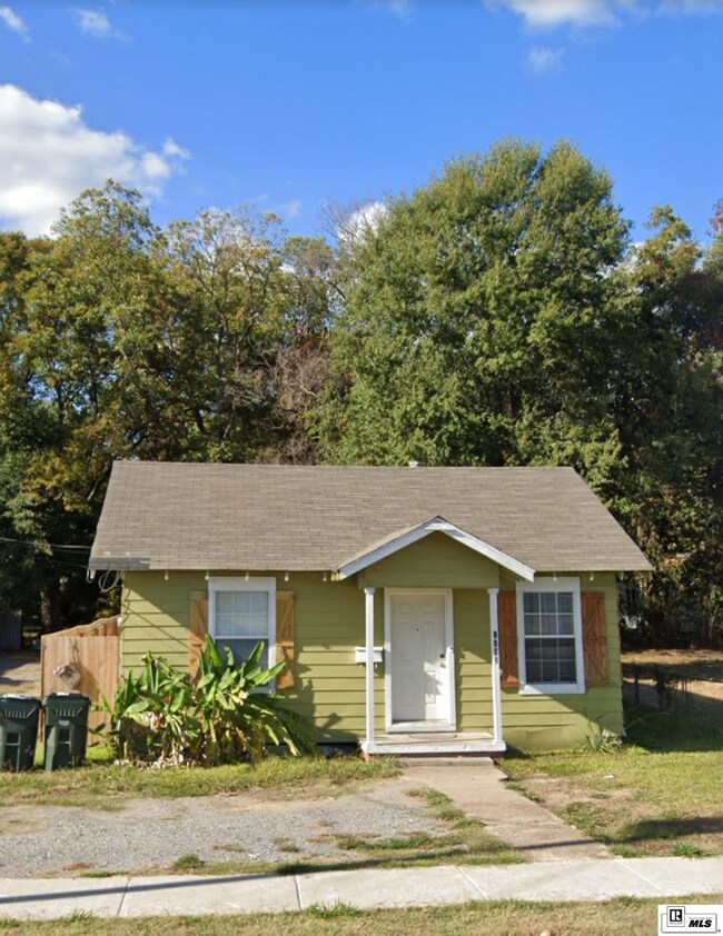1010 Natchitoches St unit 1008 Natchitoches St, West Monroe, LA 71291 - photo 2