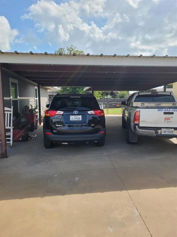 3208 Echo Trail, Granbury, TX 76049 - photo 3