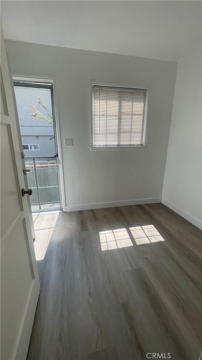 364 370 1/2 S Sierra Madre Blvd, Pasadena, CA 91107 - photo 7