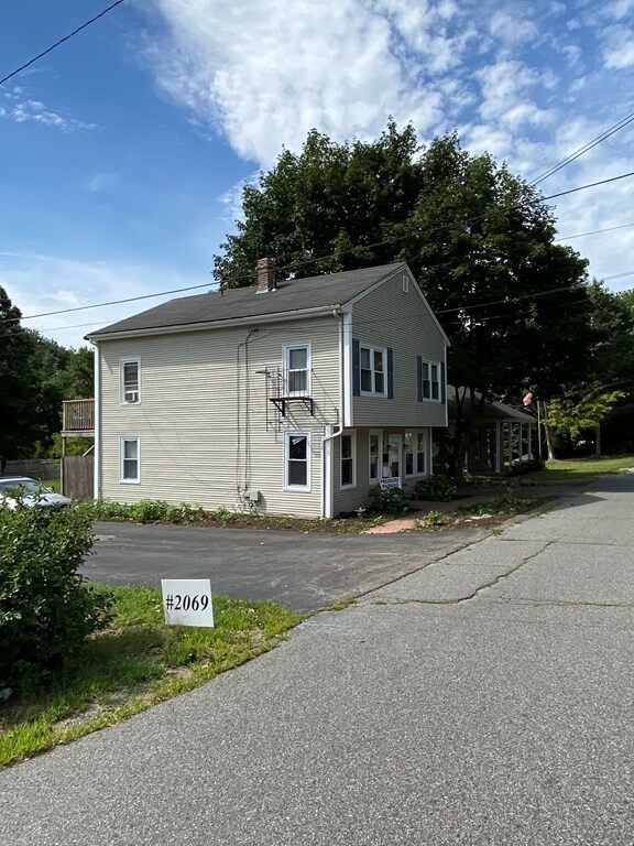 91 Pine Grove Ave unit 1, Bellingham, MA 02019 - photo 3