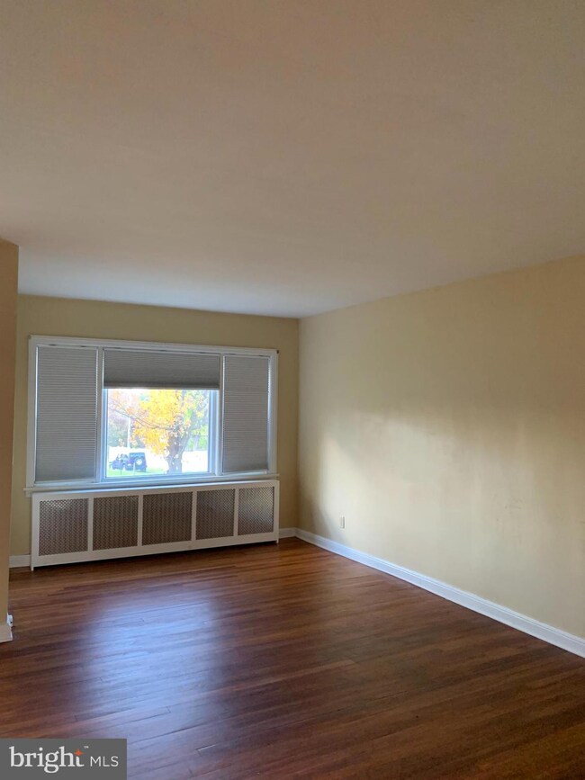 1609 Clearview Rd, Lansdale, PA 19446 - photo 3