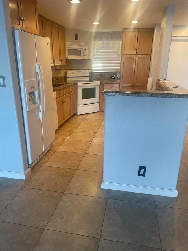 710 NE 7th 1030 St unit 103, Boynton Beach, FL 33435 - photo 4