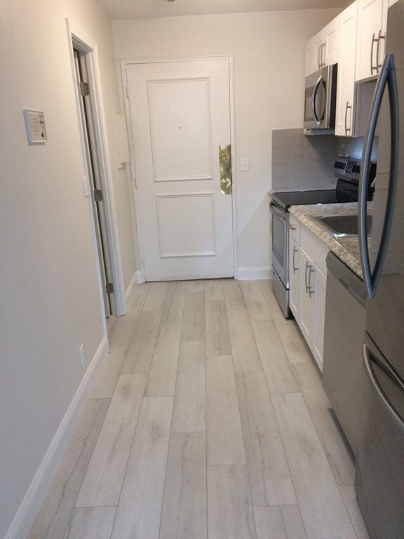 Sandlewood Pointe Condominiums unit 104C, Amesbury, MA 01913 - photo 7