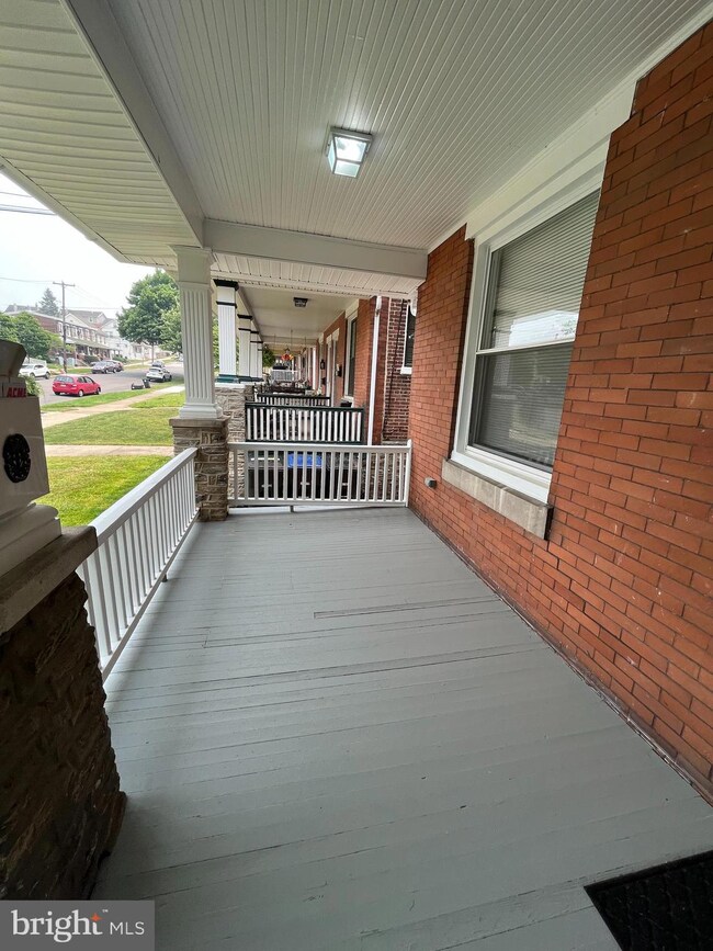 145 W 8th Ave unit 1, Conshohocken, PA 19428 - photo 2