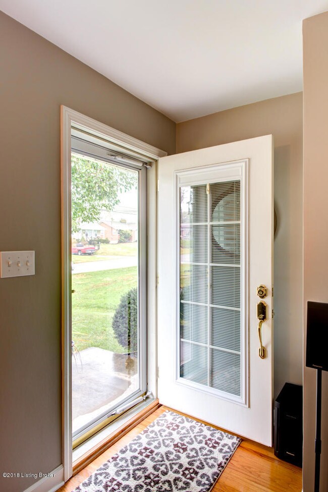 7707 Crestline Rd-4