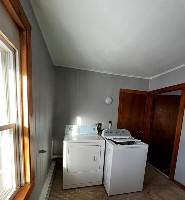 130 Maple Ave unit 1, Bridgewater, MA 02324 - photo 7