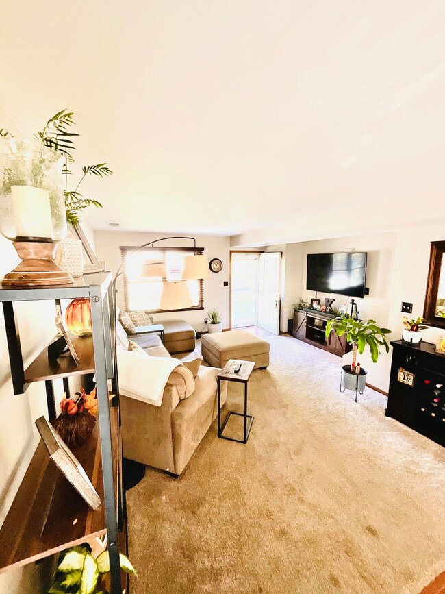 232 Keilman St, Dyer, IN 46311 - photo 7