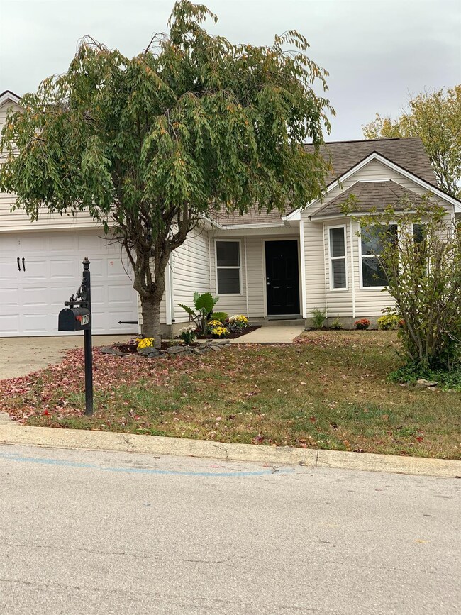 107 Greenway Blvd, Frankfort, KY 40601 - photo 2