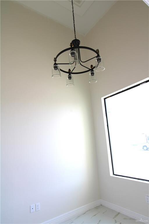 130 E Irvine Ave, Alamo, TX 78516 - photo 5