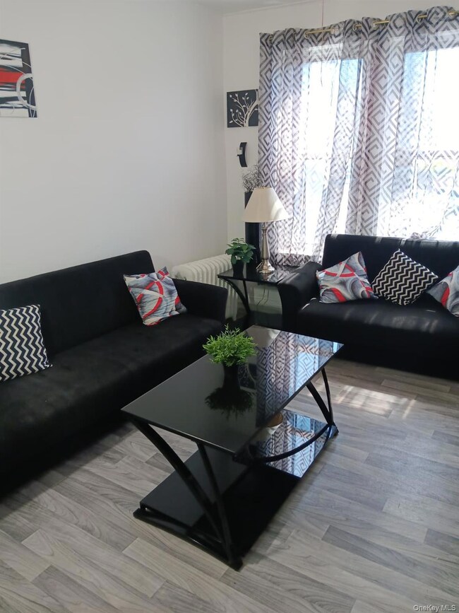 9108 Sutter Ave, Ozone Park, NY 11417 - photo 5