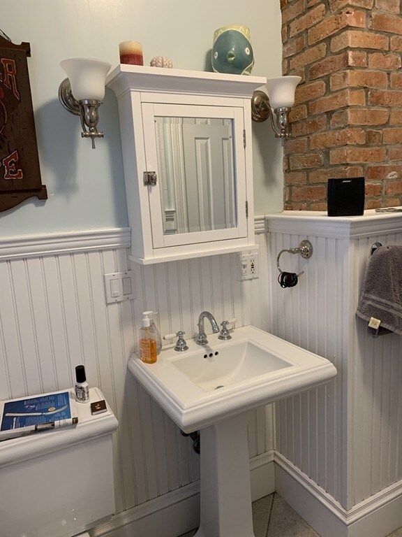 154 H St unit 3, Boston, MA 02127 - photo 6