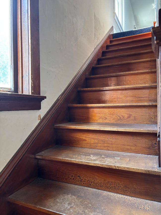 810 Vine St, Manistee, MI 49660 - photo 6