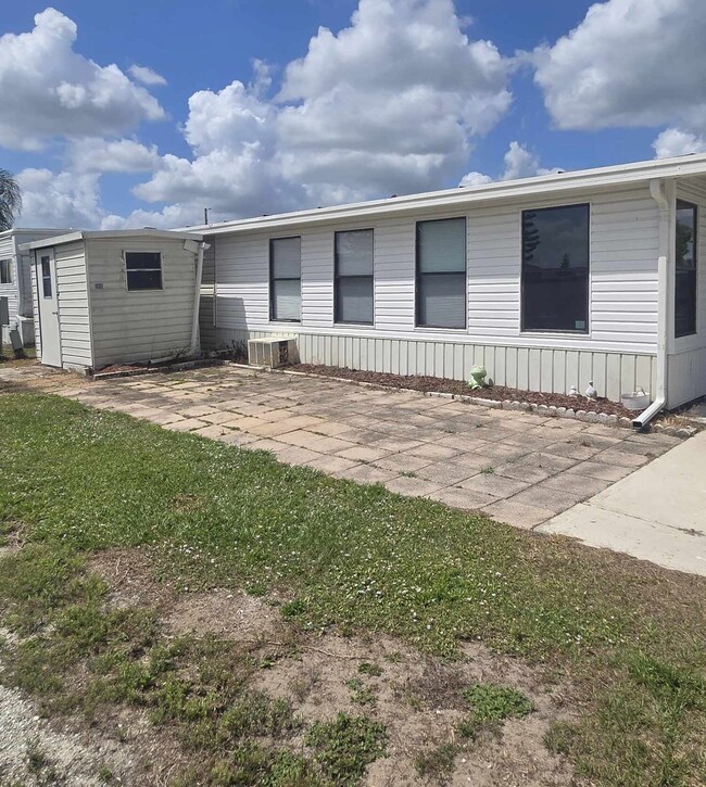 3371 Freddie Way unit o05, Avon Park, FL 33825 - photo 3