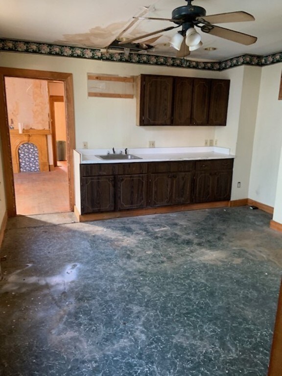 708 E 6th St, Boston, MA 02127 - photo 3