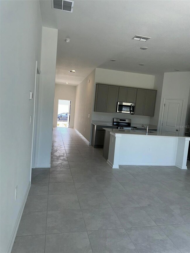 1441 Deepwater Cir, Eagle Lake, FL 33839 - photo 4