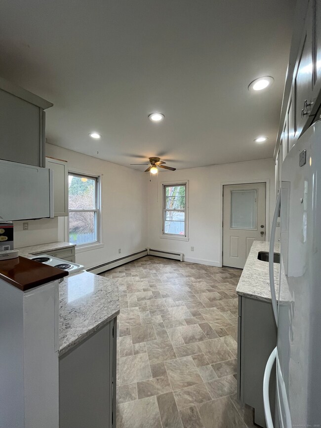 120 Maltby St, Shelton, CT 06484 - photo 5