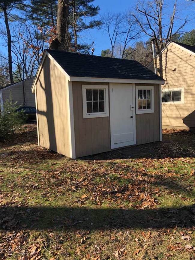 10 Crane Crossing Rd, Newton, NH 03858 - photo 4