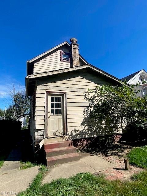 39 Center St, Struthers, OH 44471 - photo 3