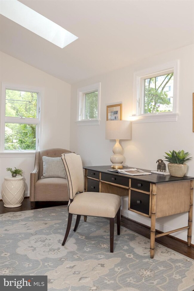 3547 Brandywine St NW, Washington, DC 20008 - photo 6