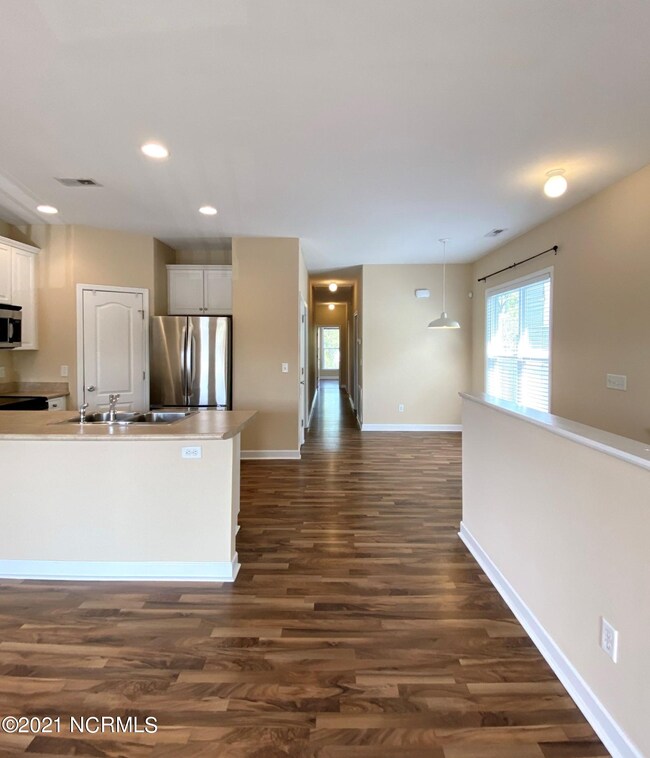 Unit A dining kitchen