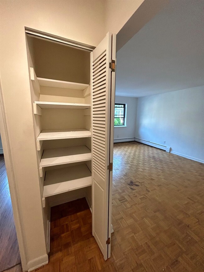 708 Boulevard E, Weehawken, NJ 07086 - photo 7