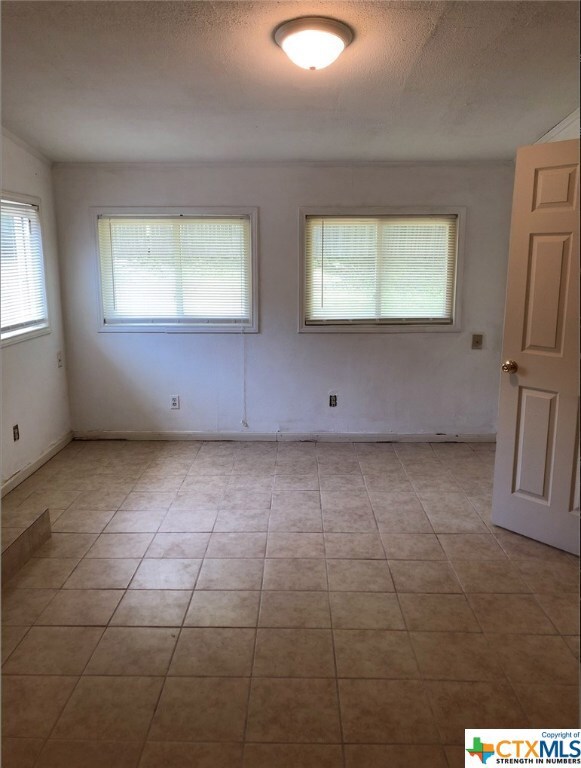 1612 Pleasant Ln, Copperas Cove, TX 76522 - photo 5