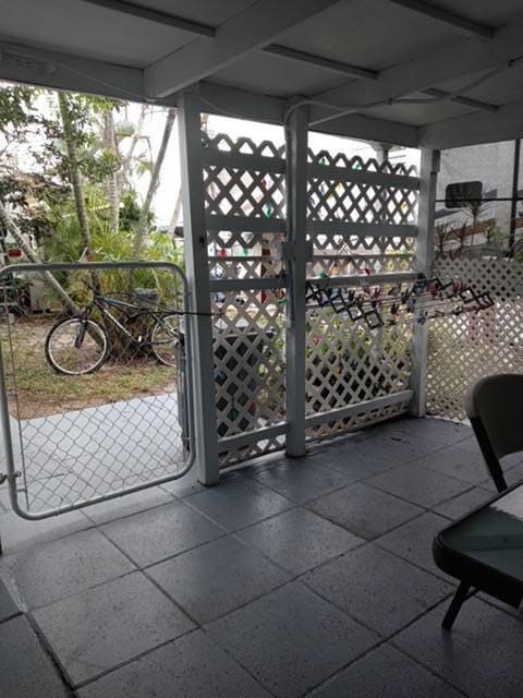 875 NE 48th St unit 8, Lighthouse Point, FL 33064 - photo 6