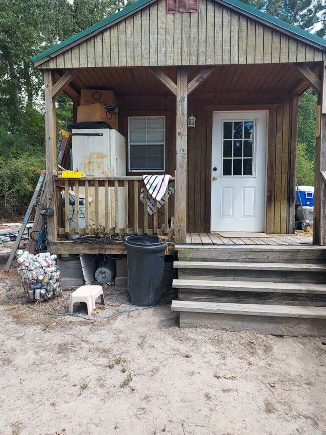 Real Estate &amp; Homes for Sale near Groveton Elementary School 