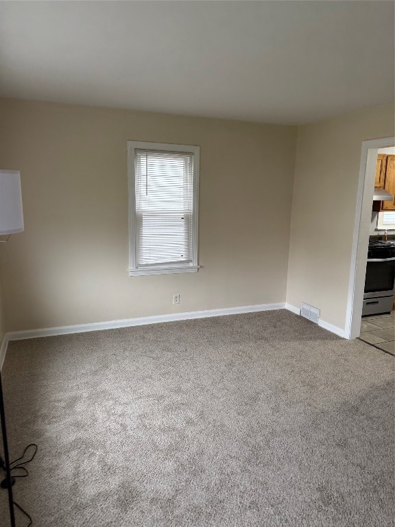 917 W 36th St, Erie, PA 16508 - photo 3