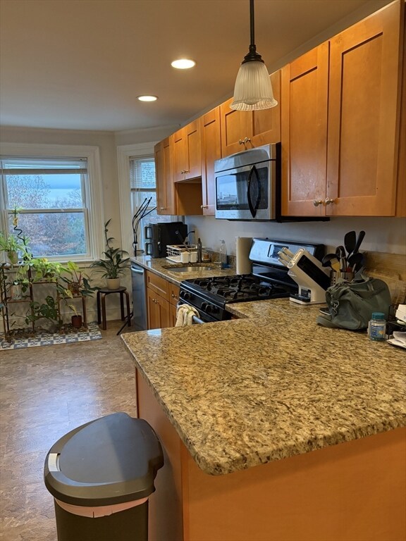 290 Adams St unit 5, Abington, MA 02351 - photo 3