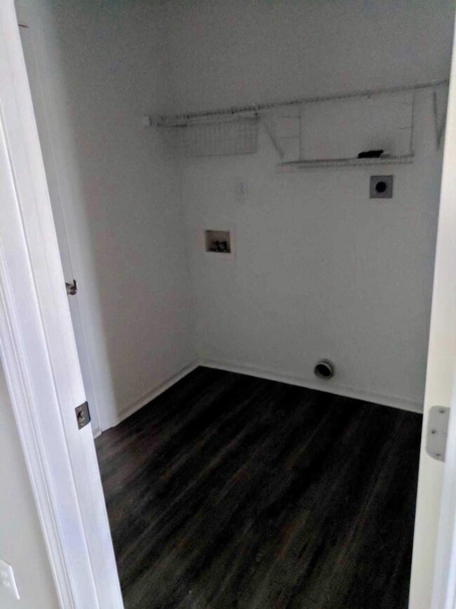 120 Hope Dr, Frankfort, KY 40601 - photo 2