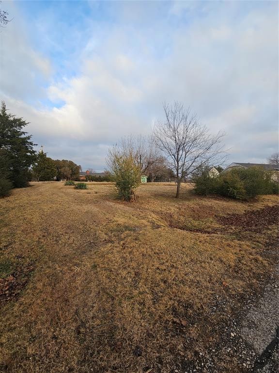 View of yard featuring a rural view