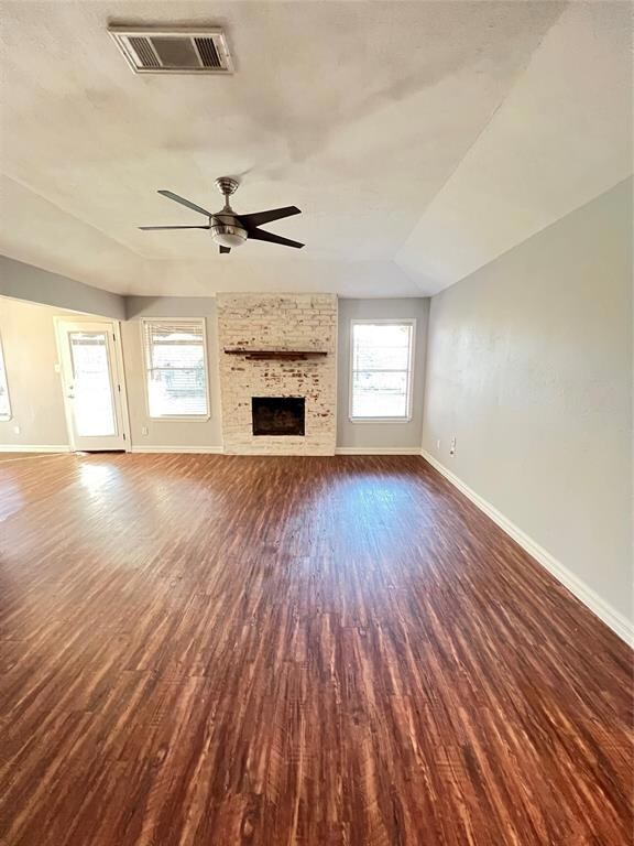 7928 Irish Dr, North Richland Hills, TX 76180 - photo 5